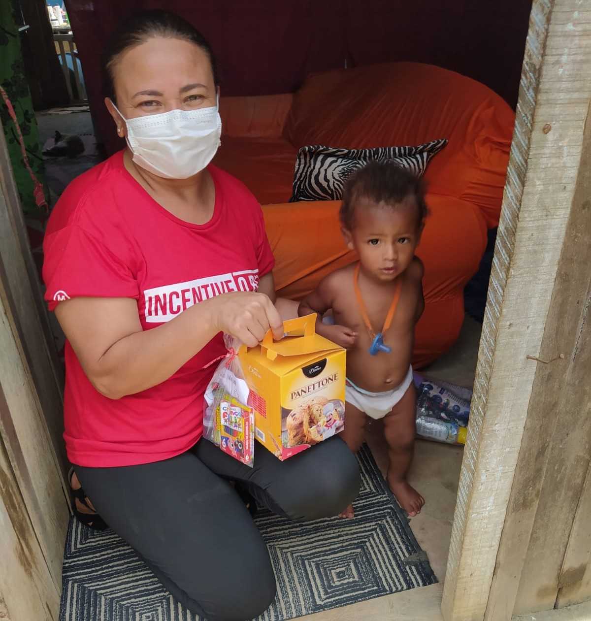 Camacã: Secretaria de Assistência Social distribui mais de 450 panetones para pessoas assistidas